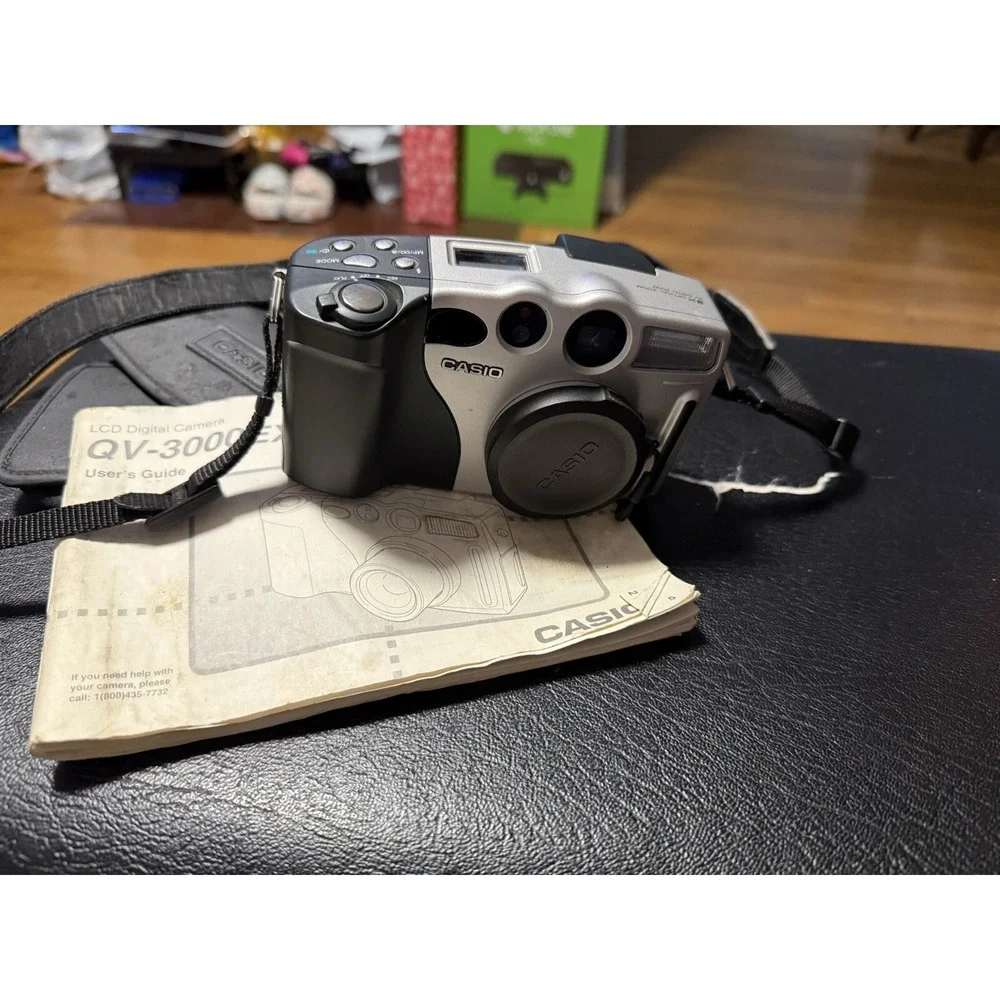 CASIO QV-3000EX Digital Camera and Record Video Pre-owned